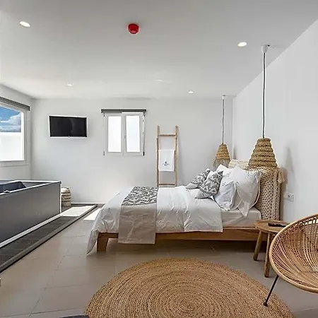 Little Venice Hotel